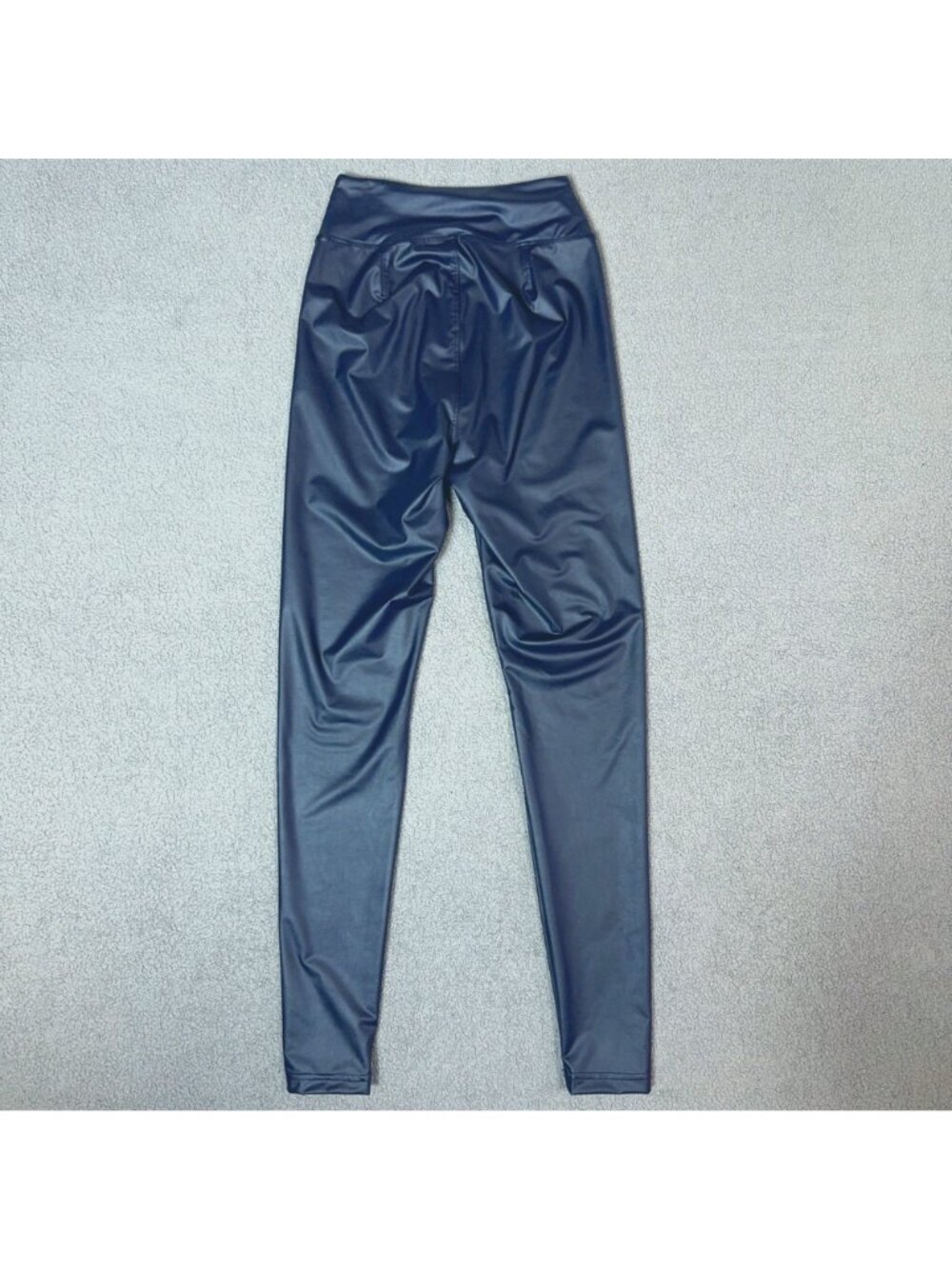 Offline By Aerie Womens Real Luxe Faux Leather Leggings Dark Blue Size S NWT - Picture 2 of 13